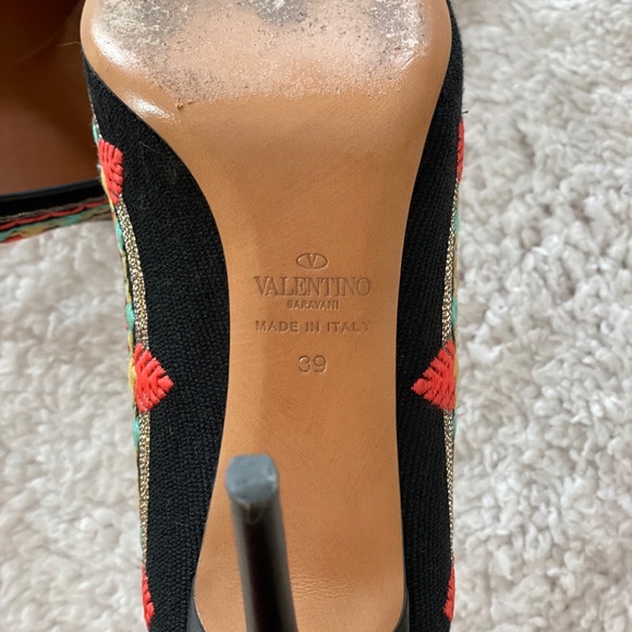 Valentino pumps - Picture 7 of 8